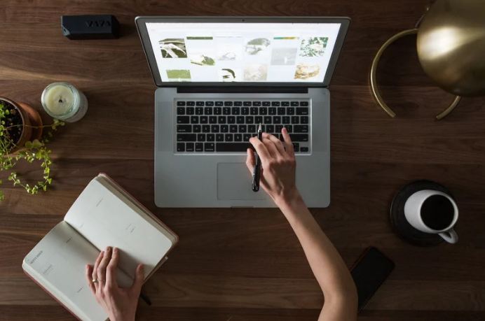 Was kostet eine Bachelorarbeit beim Ghostwriter